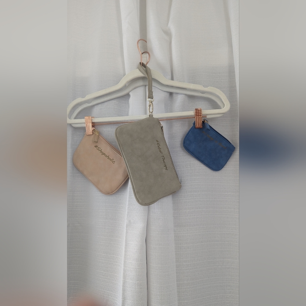 Violet Ray Pouch Organizers